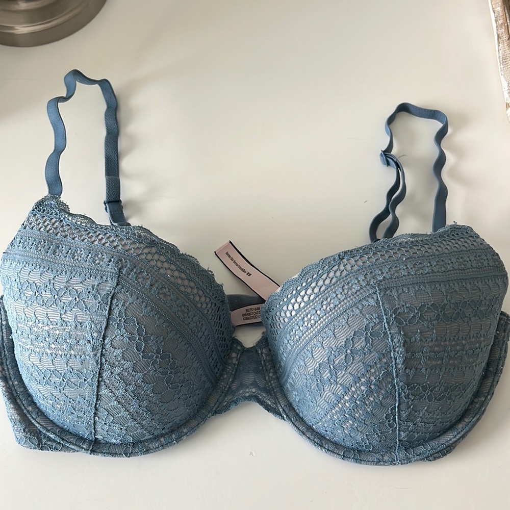 Victoria Secret Lace Demi Bra